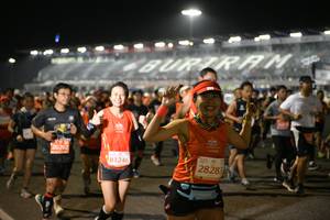 BIB: 20202, 81246, 28283
                            <button type="button" onclick="openModal(10669815)" class="btn btn-primary btn-sm float-right btn-popup" data-toggle="modal" data-target=".modal-high-quality">
                        <i class="fas fa-shopping-cart"></i> Add to Cart
                    </button>
                                            <button type="button" onclick="isThisMe(10669815, true)" class="btn btn-success btn-sm float-right btn-popup btn-isme hidden" data-toggle="tooltip" data-placement="bottom" title="นี่คือรูปของคุณใช่ไหม คลิกที่นี่เพื่อเอาเข้าอัลบั้ม">
                        <i class="fas fa-plus"></i> Add to album
                    </button>
                    <button type="button" onclick="isThisMe(10669815, false)" class="btn btn-warning btn-sm float-right btn-popup btn-isnotme hidden">
                        <i class="fas fa-ban"></i> Remove from album
                    </button>